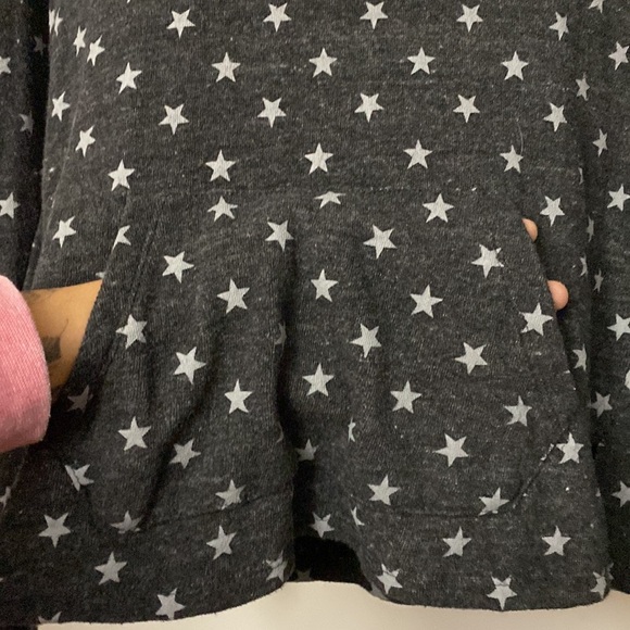Alternative Gray Hoodie with Stars Size Medium - Picture 3 of 5